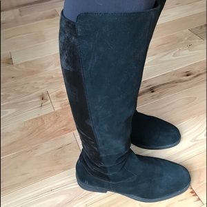 EUC. Black suede riding boot. Hush Puppies. 8W.